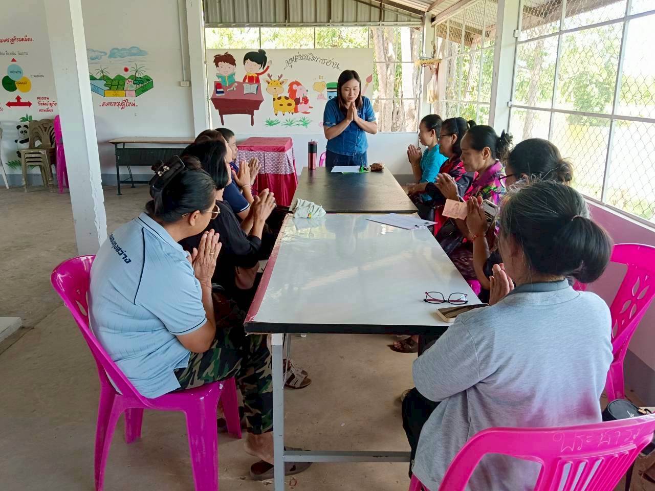 พช.บรบือ >>> ดำเนินการจัดประชุมคณะทำงานขับเคลื่อนกองทุนพัฒนาบทบาทสตรีตำบลวังไชย