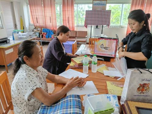 พช.บรบือ>>>รับลงทะเบียนและรับสมัครผลิตภัณฑ์ OTOP เข้าสู่กระบวนการคัดสรรดาว (OTOP Product Champion - OPC)